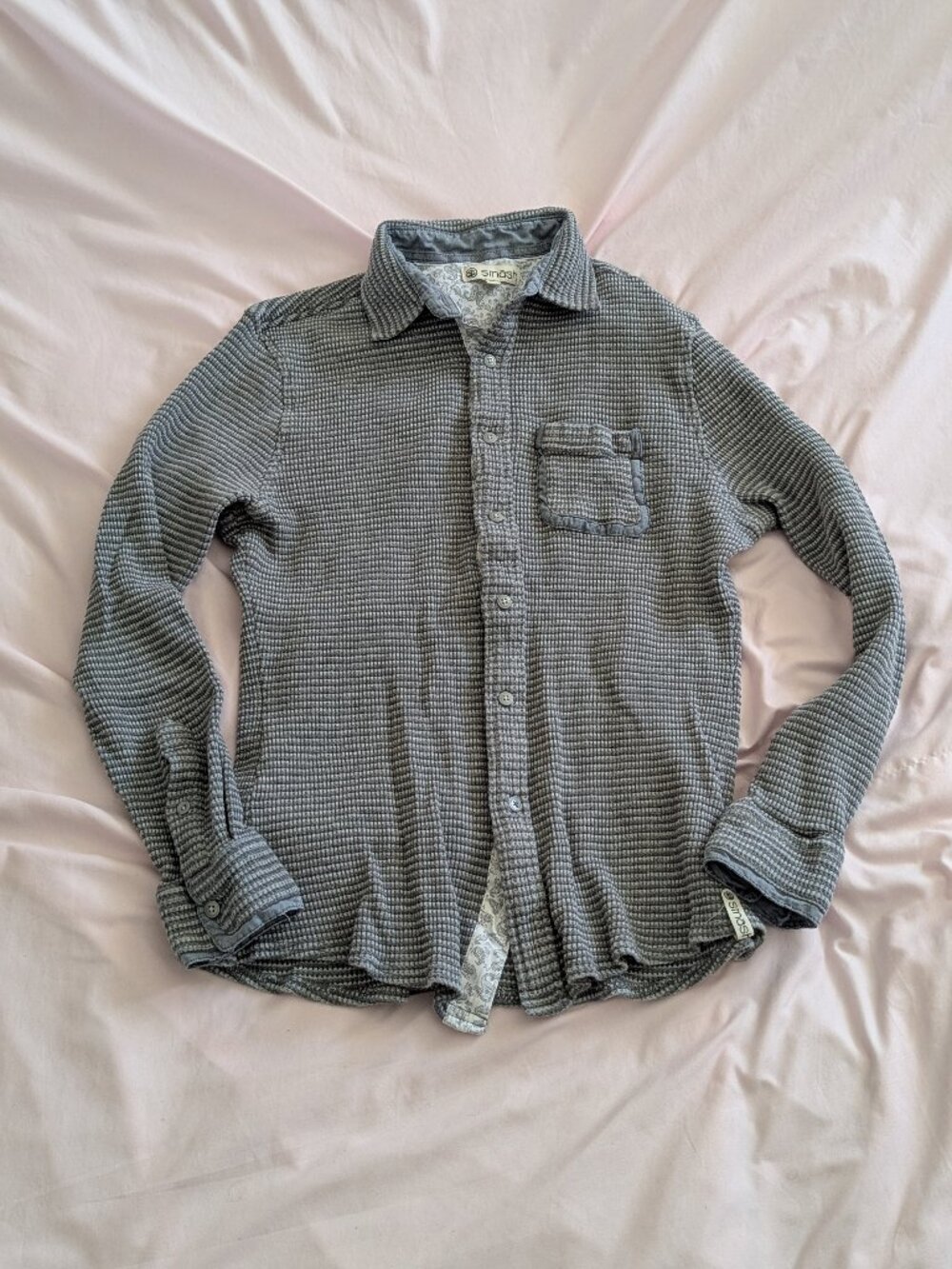 Smash Gray Waffle Knit Button Up Shirt Size S